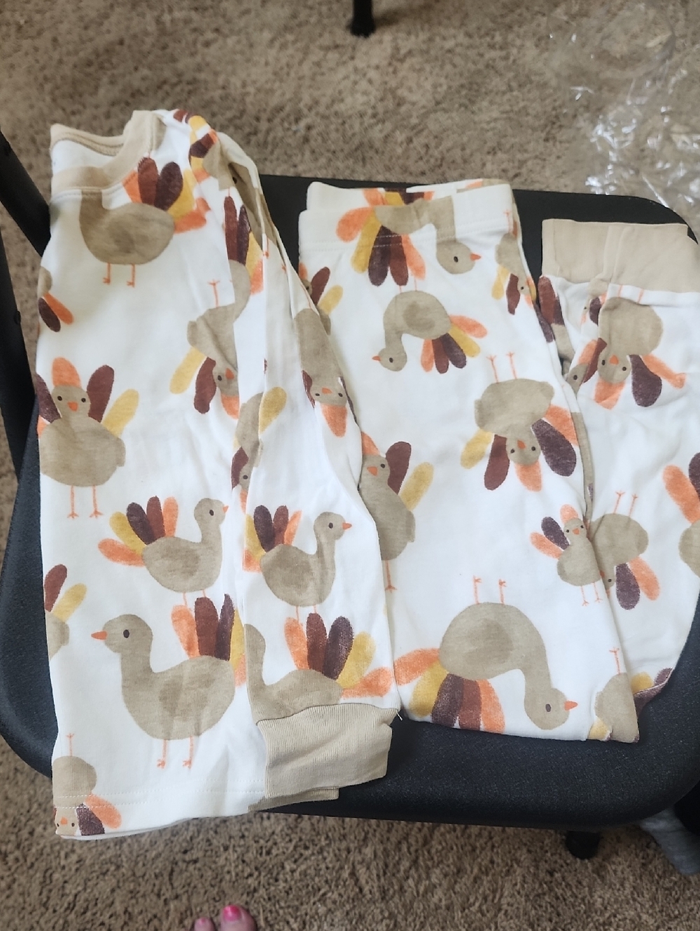Sz 7 Carter's Cotton Snug Fit Turkey PJs
